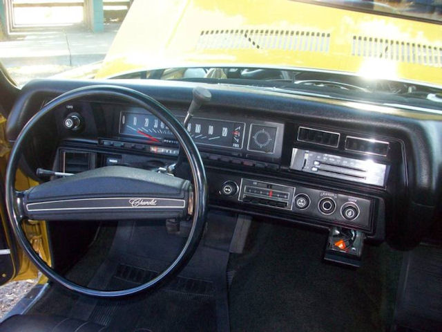 1972 Chevelle Steering Wheels And Door Panels